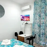 Candelora Home 13